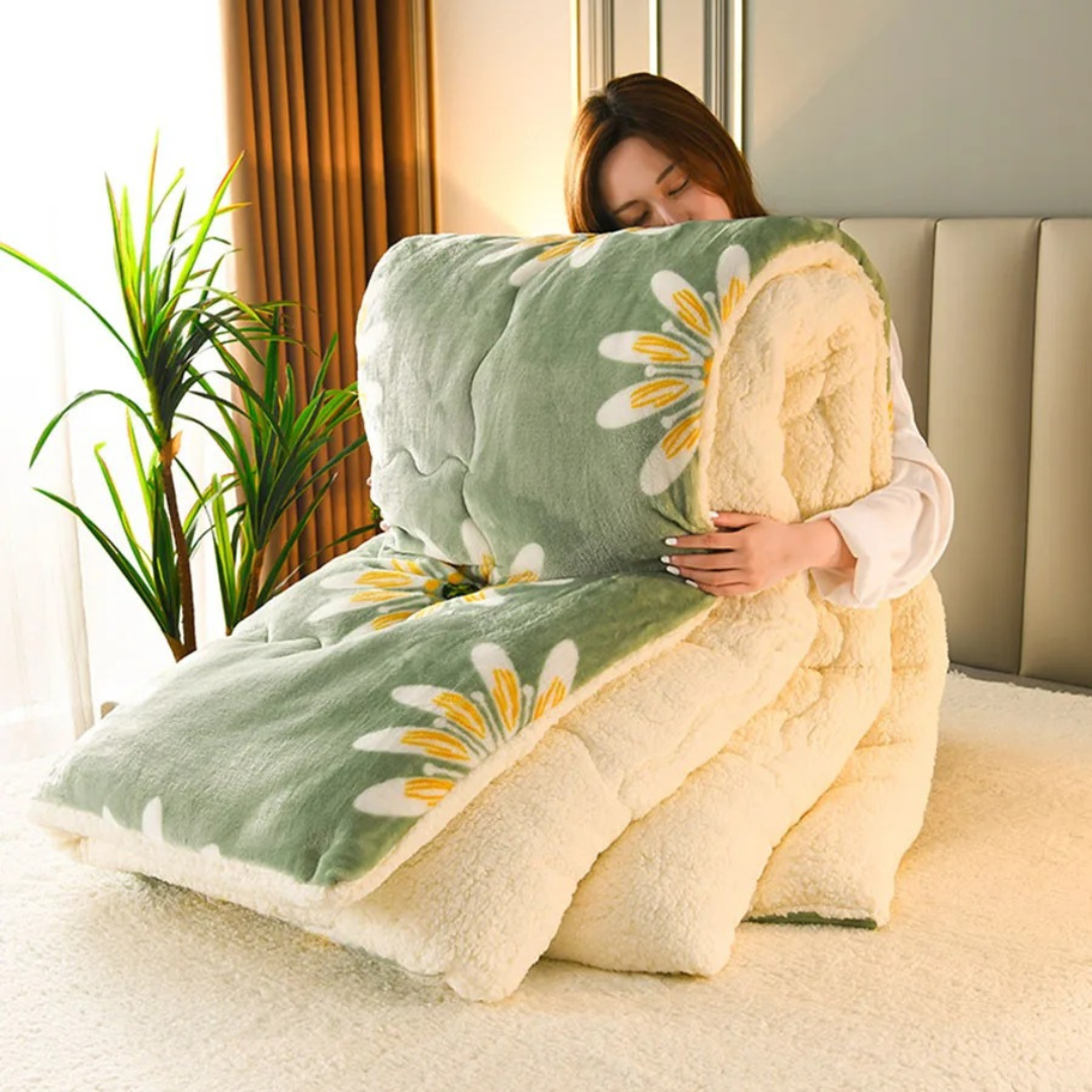 Sherpa Fleece Blanket – 200x230cm, Polyester & Cotton