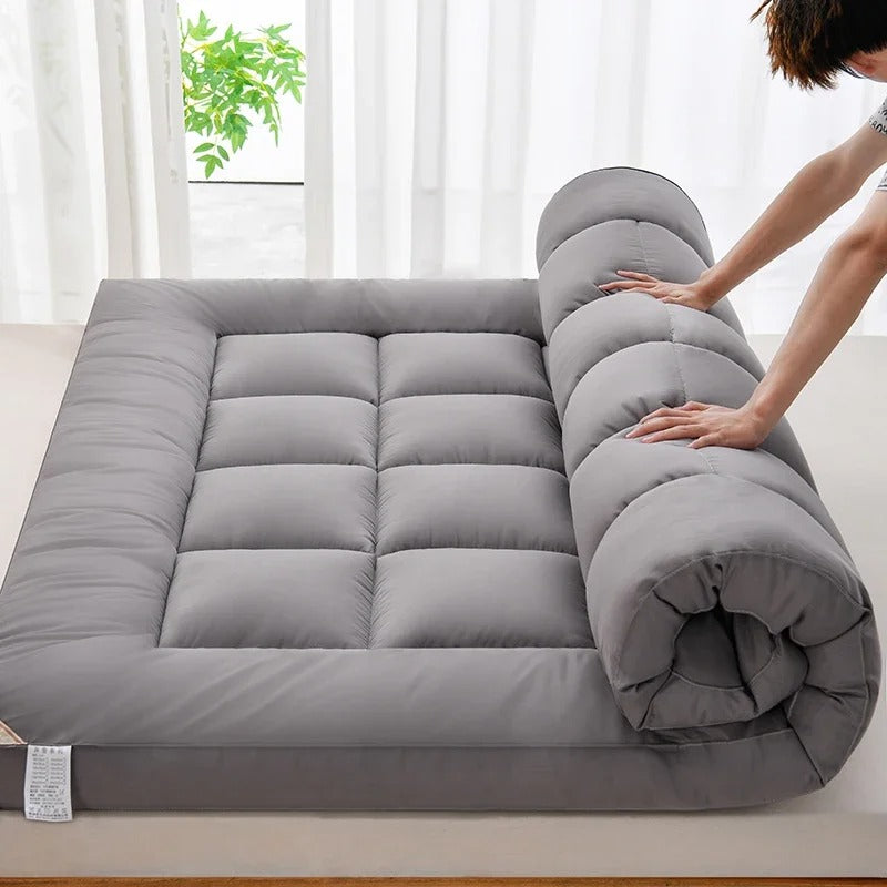 Breathable Mattress Topper – Soft Layer for Year-Round Comfort