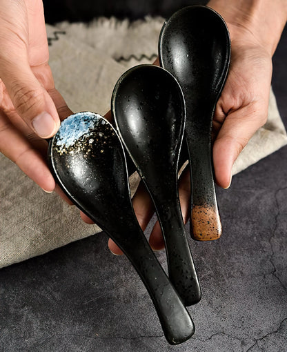 Japanese Retro Ceramic Spoon – Elegance in Every Scoop